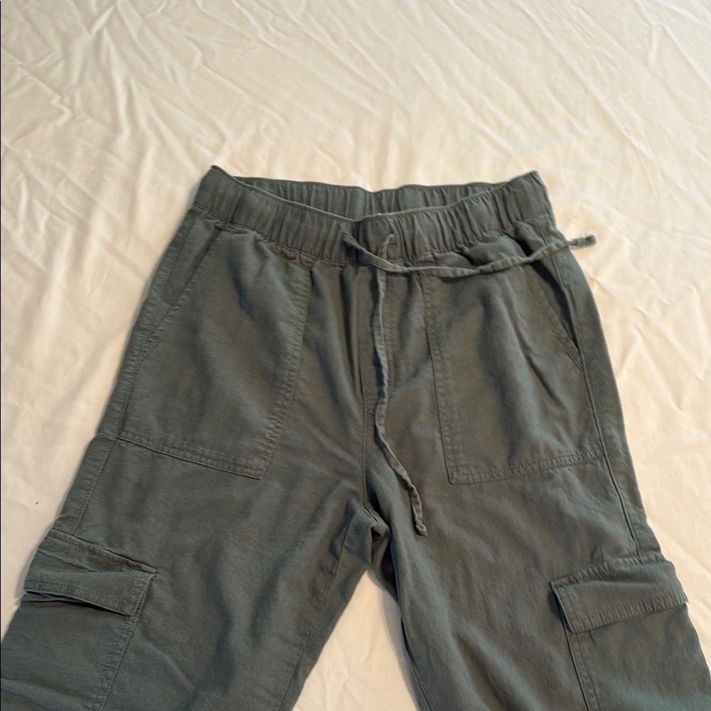GAP Olive Green Cargo Pants